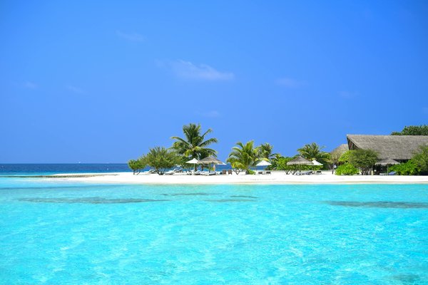 Discover the perks of cruising around the uk: top reasons to explore by sea